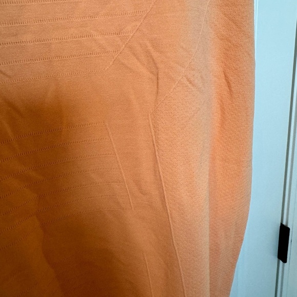Alphalete Tank Top Muscle Shirt Size M Orange Stretch Sleeveless New No Tag - Picture 6 of 8